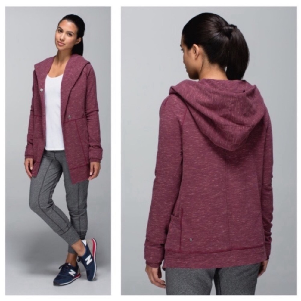 Lululemon Find Your Centre Wrap - Picture 2 of 9